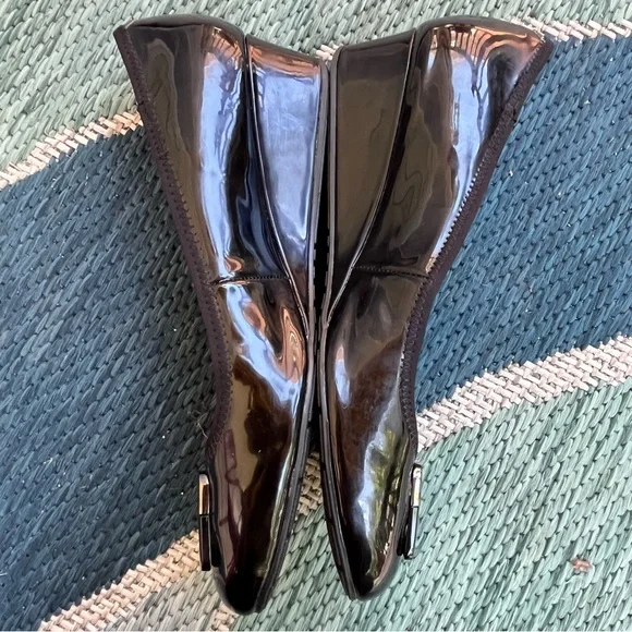 Bandolino black patent buckle front wedge pumps - Picture 5 of 11